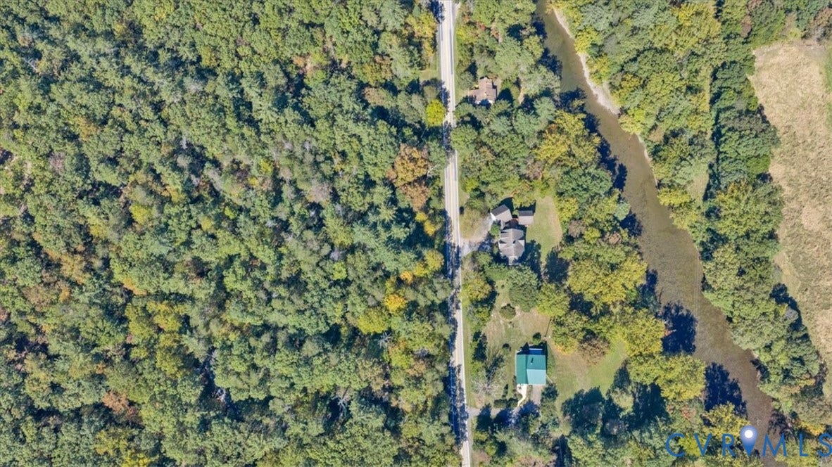 82 Cowpasture River Highway, Clifton Forge, VA 24422