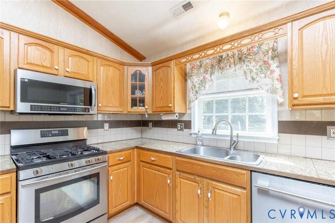2411 Richmond Road, Amelia Courthouse, VA 23002