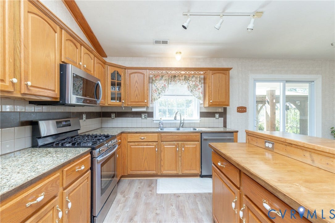 2411 Richmond Road, Amelia Courthouse, VA 23002