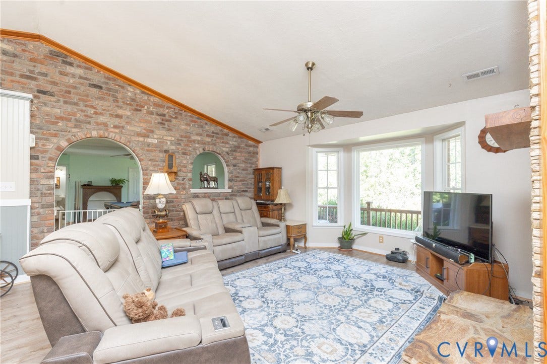 2411 Richmond Road, Amelia Courthouse, VA 23002