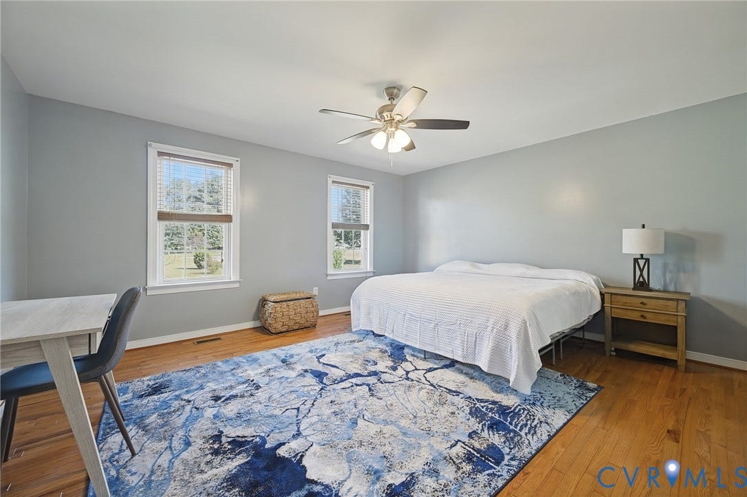 20550 Horseshoe Road, Prince George, VA 23830 Hardwood-style flooring throughout