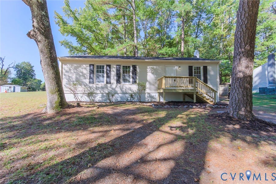 Property photo for 21108 Matoaca Road, Chesterfield, VA