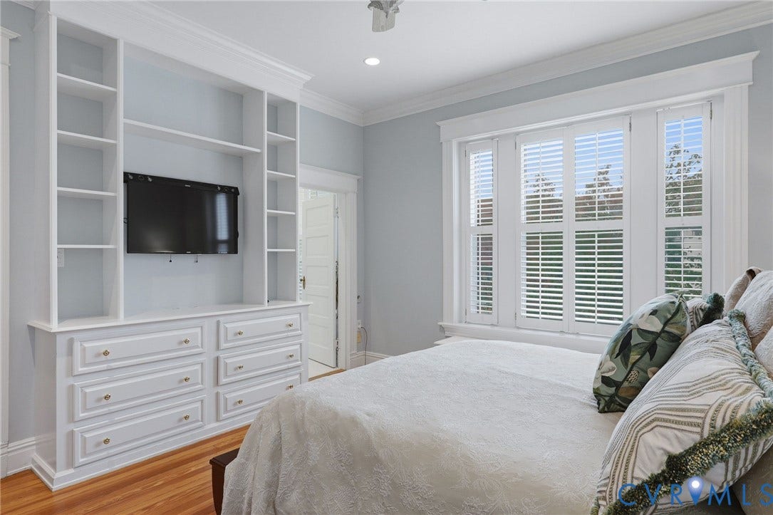 2624 Park Avenue, The Fan District, Richmond, VA 23220 Another primary bedroom shot with large window