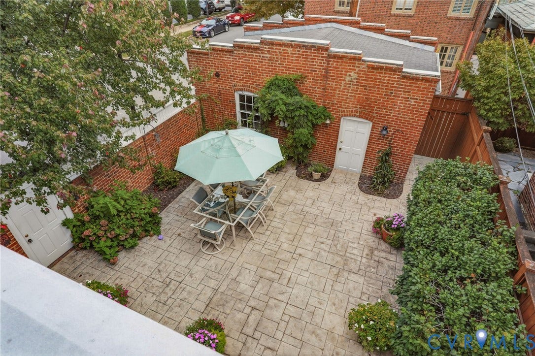 2624 Park Avenue, The Fan District, Richmond, VA 23220 Overhead view of the courtyard
