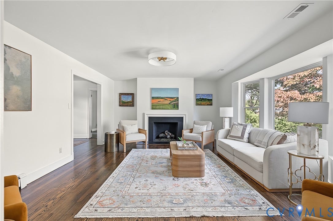 5004 Riverside Drive, Westover Hills, Richmond, VA 23225 Gas fireplace, bay window, refinished HW floors