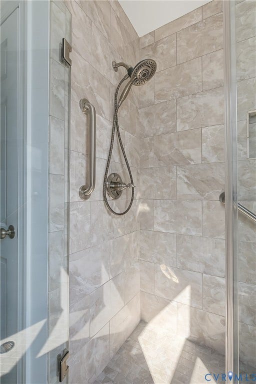 5004 Riverside Drive, Westover Hills, Richmond, VA 23225 Large shower