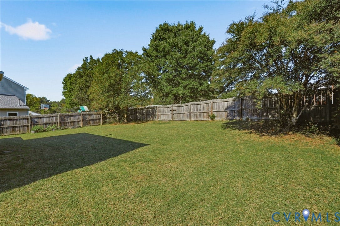 7206 Andersons Forge Court, Andersons Forge, North Chesterfield, VA 23225 Fully fenced - privacy fence