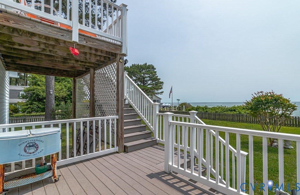 13 Leming Avenue, Reedville, VA 22539