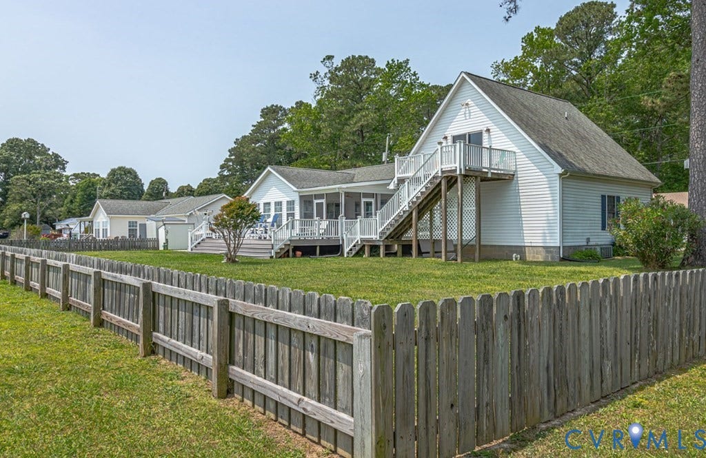 13 Leming Avenue, Reedville, VA 22539