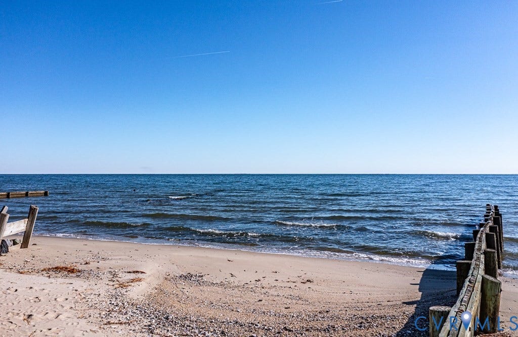 13 Leming Avenue, Reedville, VA 22539