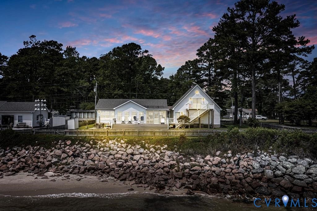 13 Leming Avenue, Reedville, VA 22539