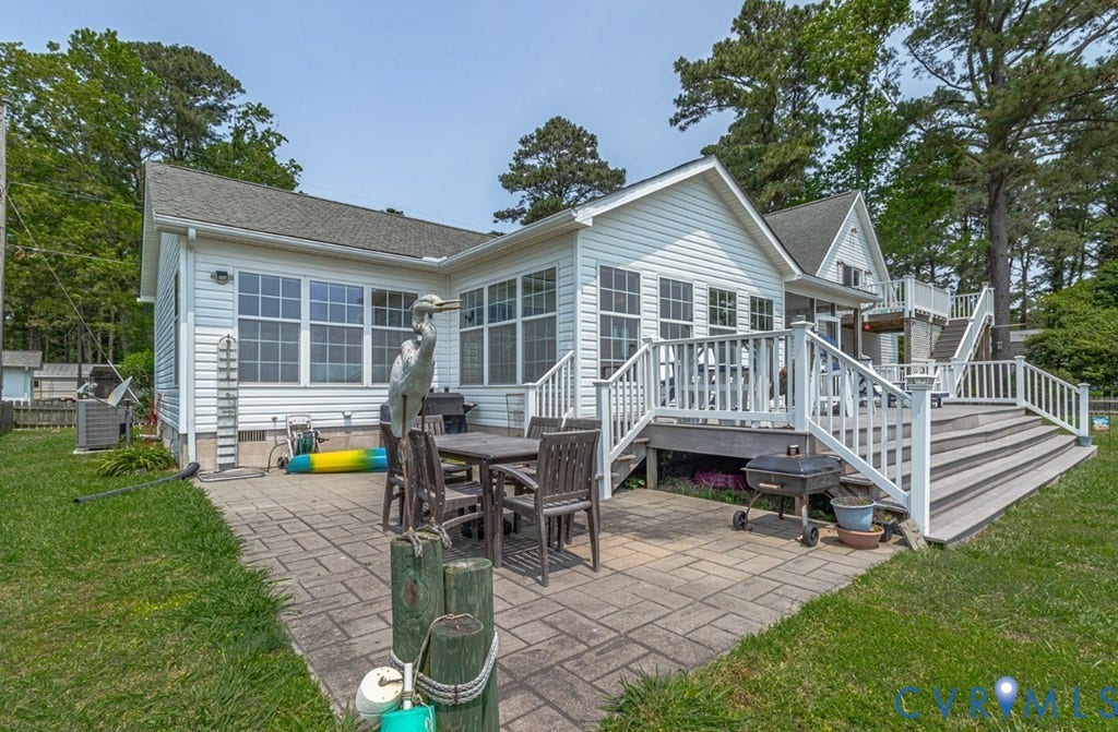 13 Leming Avenue, Reedville, VA 22539