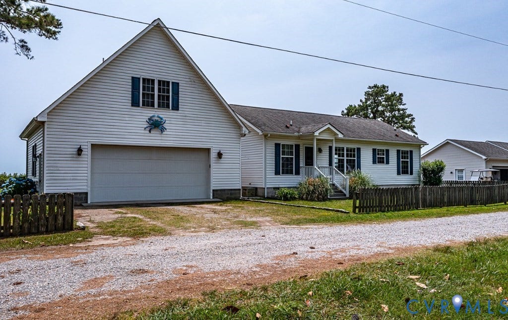 13 Leming Avenue, Reedville, VA 22539