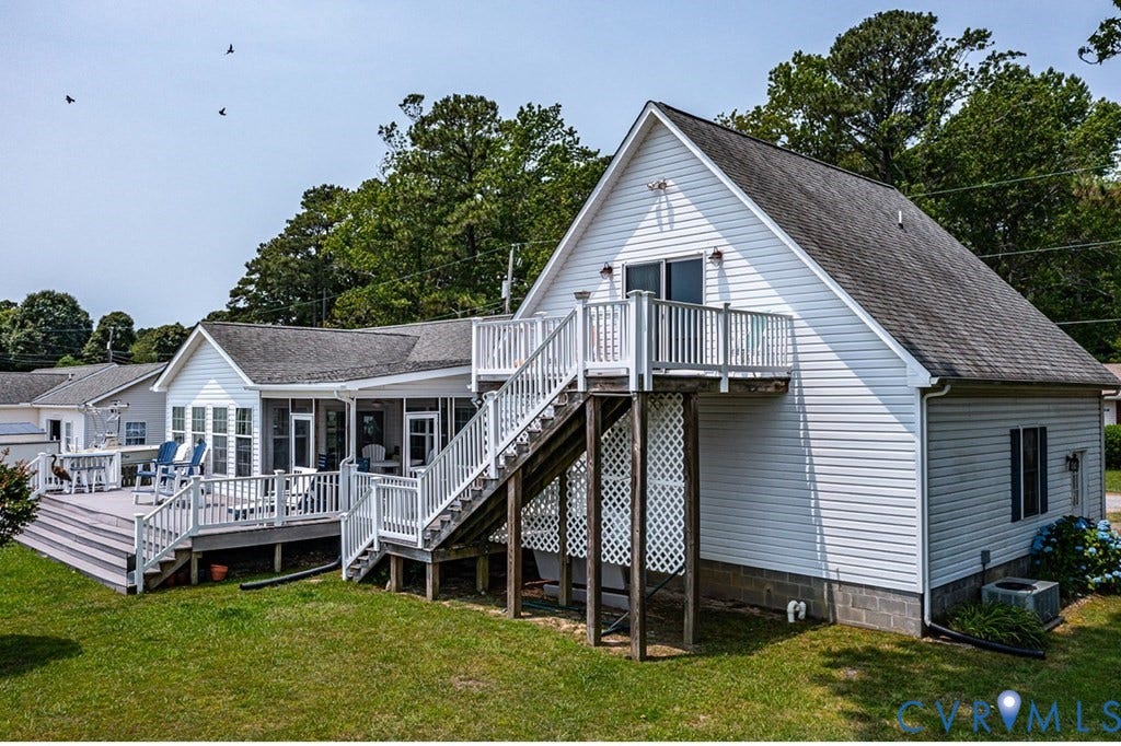 13 Leming Avenue, Reedville, VA 22539