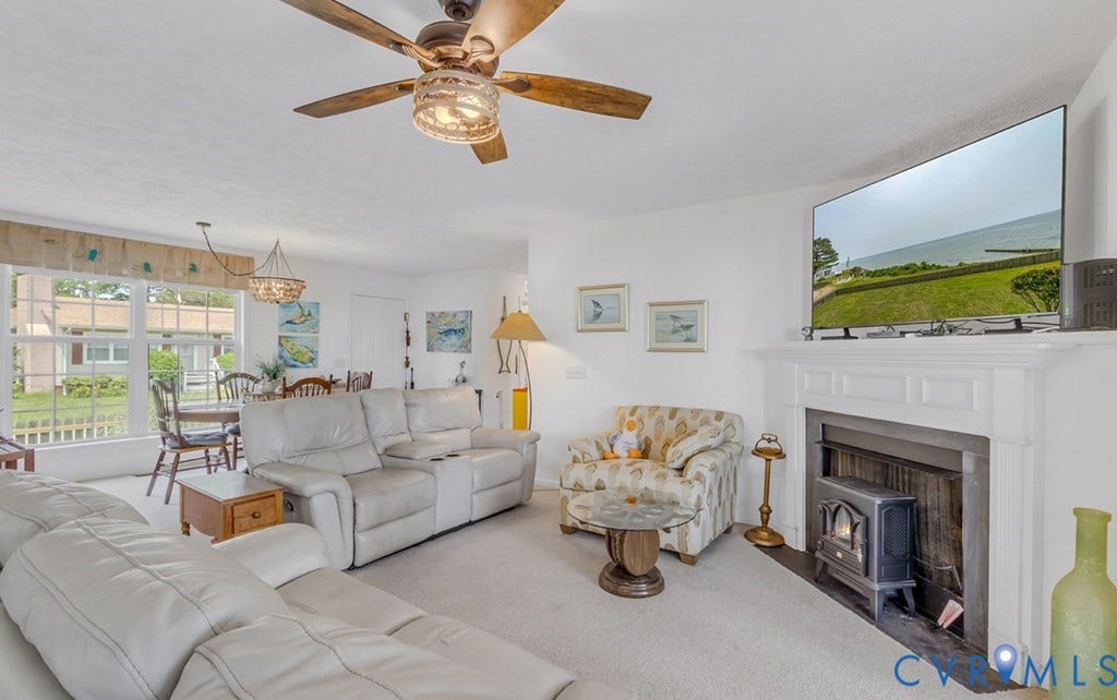13 Leming Avenue, Reedville, VA 22539