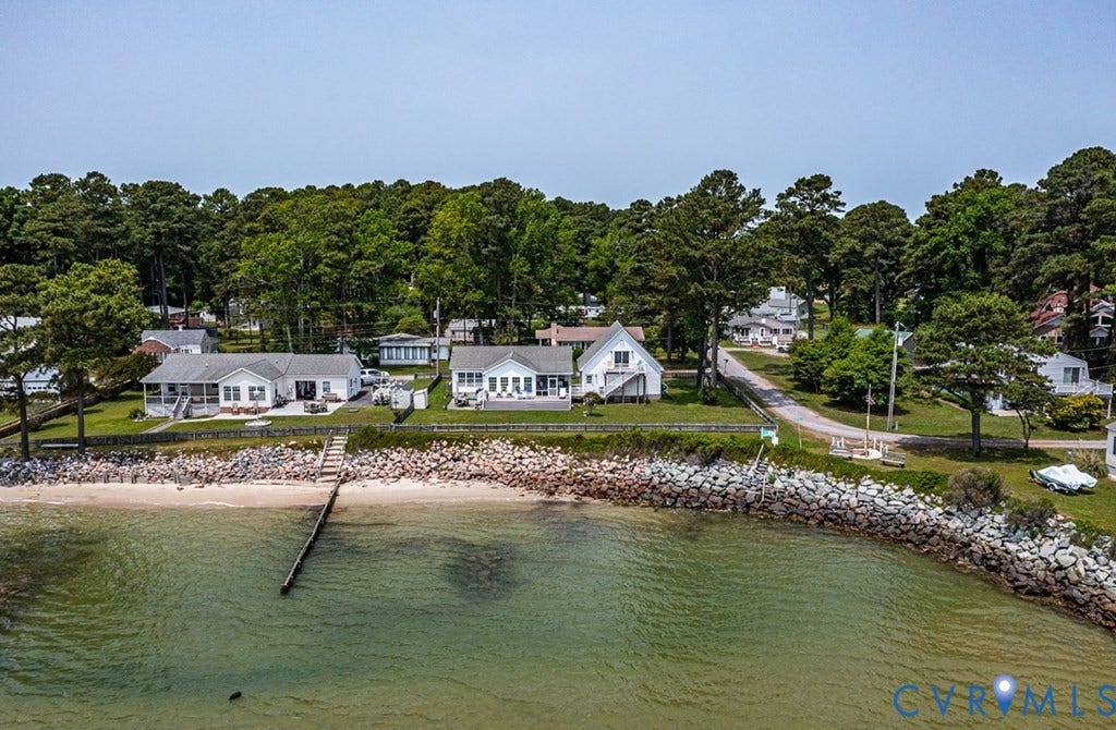 13 Leming Avenue, Reedville, VA 22539