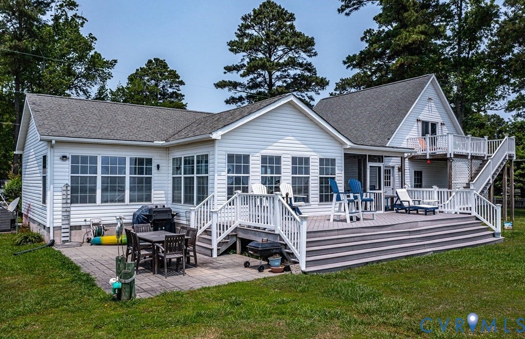 13 Leming Avenue, Reedville, VA 22539