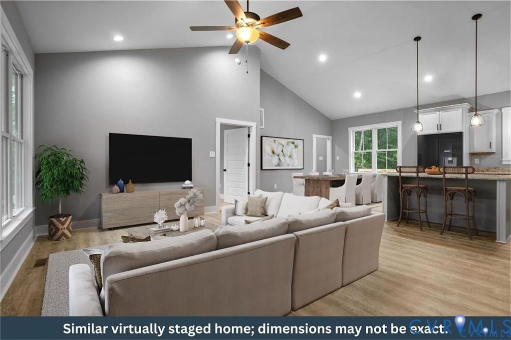 5502 Mountain Creek Road, Green Bay, VA 23942 Staged Great Room