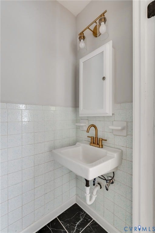 1207 W Osborn Road, Farmville, VA 23901 1207 W Osborn Road, Farmville, VA 23901