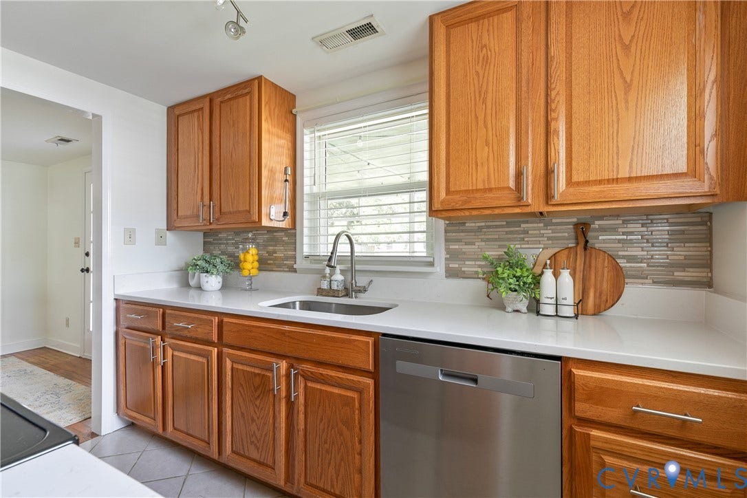 2418 Bransford Drive, Lakeside, Henrico, VA 23228
