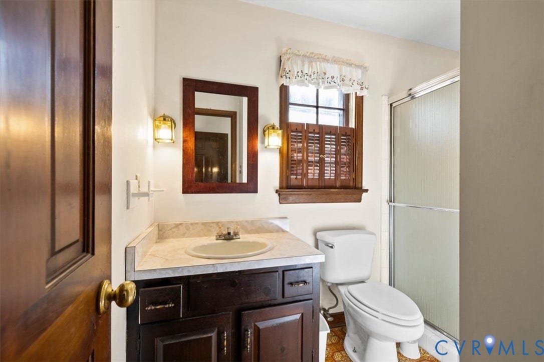 11716 Ivywood Road, Chester, VA 23831
