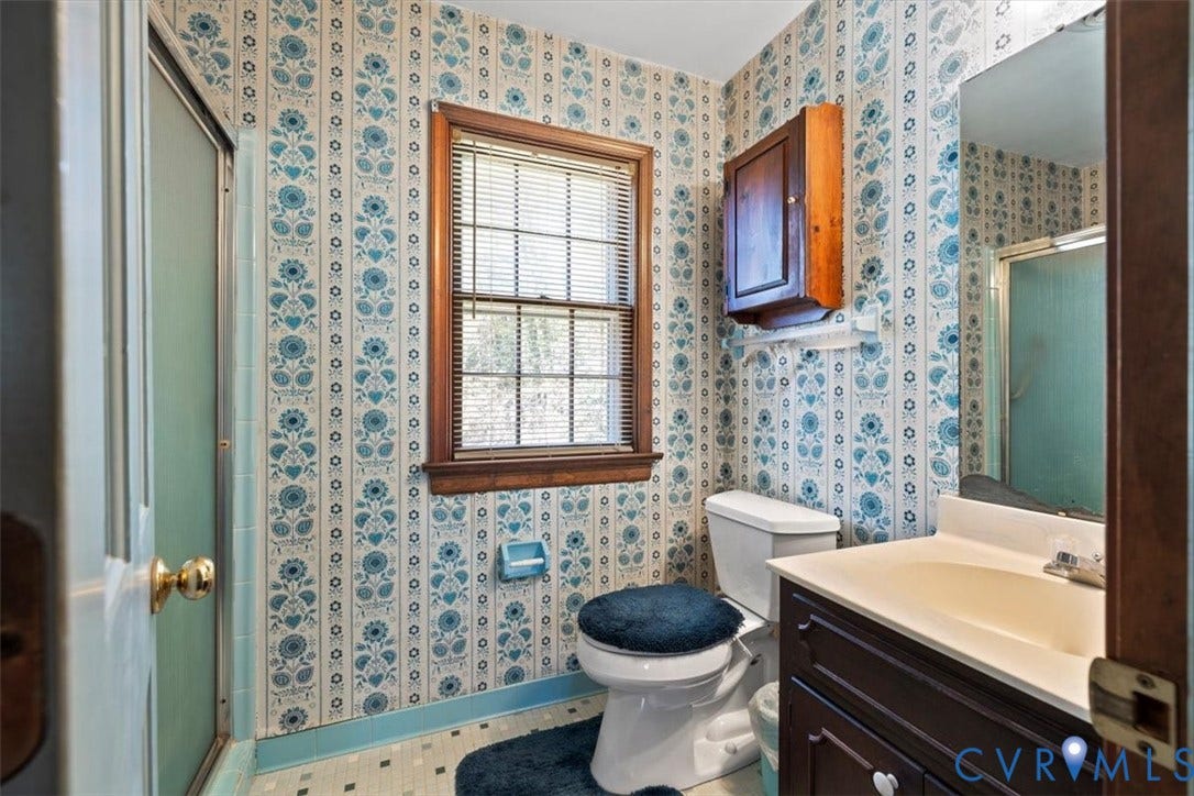 11716 Ivywood Road, Chester, VA 23831