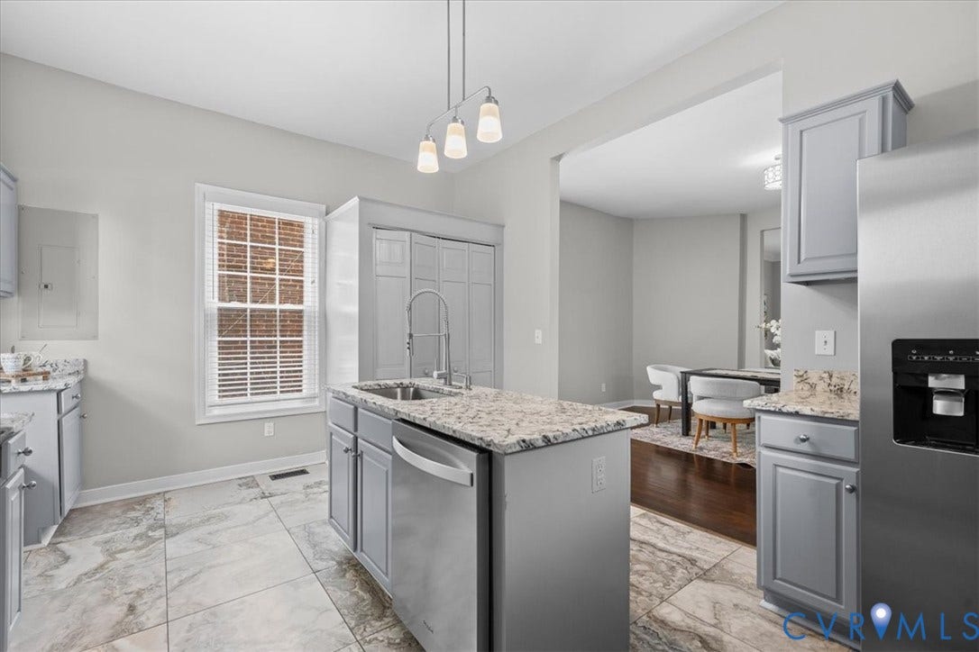 2207 3rd Avenue, Chestnut Hills, Richmond, VA 23222