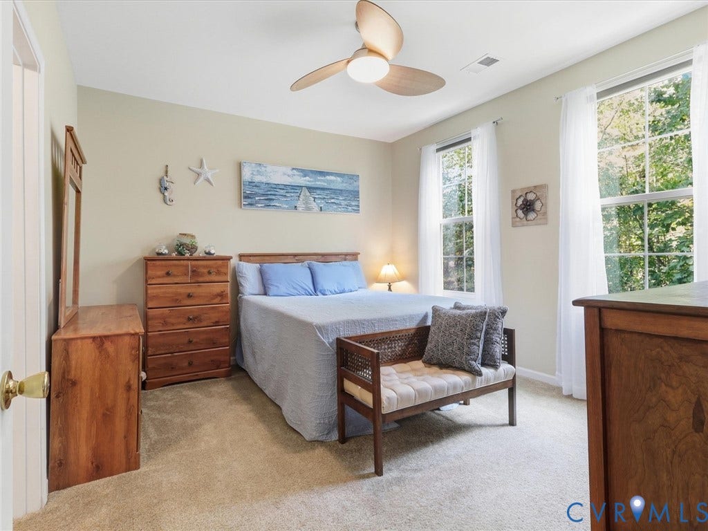 Wall-to-wall carpeting and multiple windows