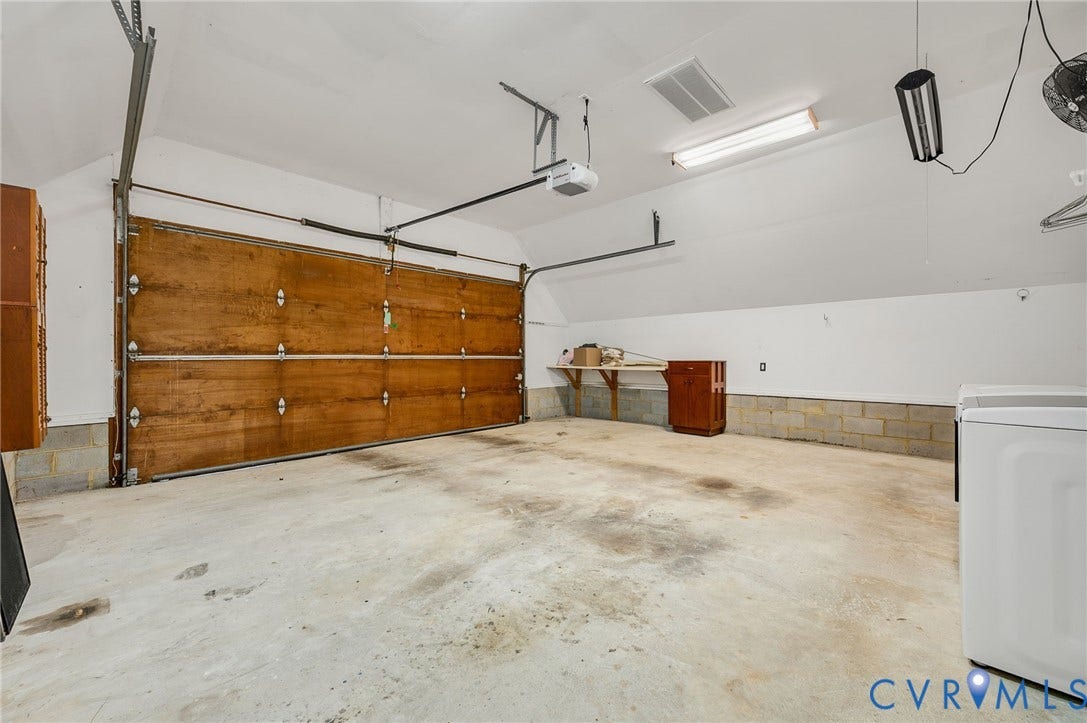 12518 Second Branch Road, Chesterfield, VA 23838 Attached 2 car garage
