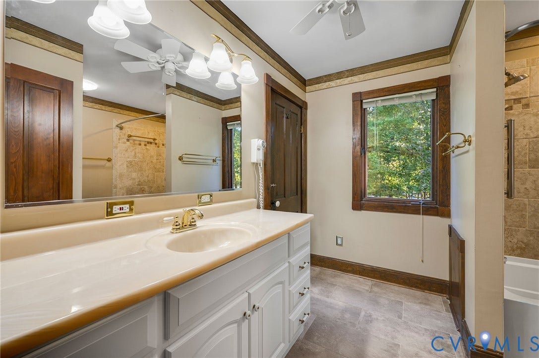 12518 Second Branch Road, Chesterfield, VA 23838 Hall Bath