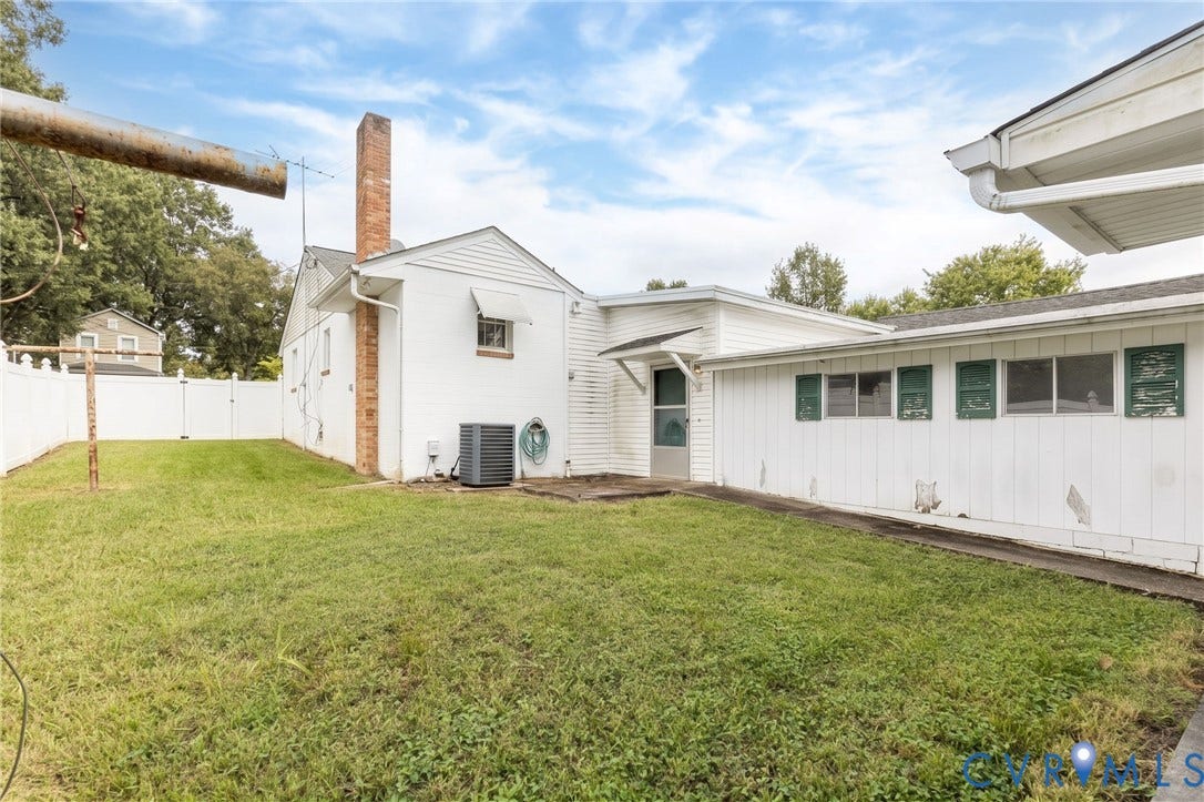 332 S 19th Avenue, Hopewell, VA 23860