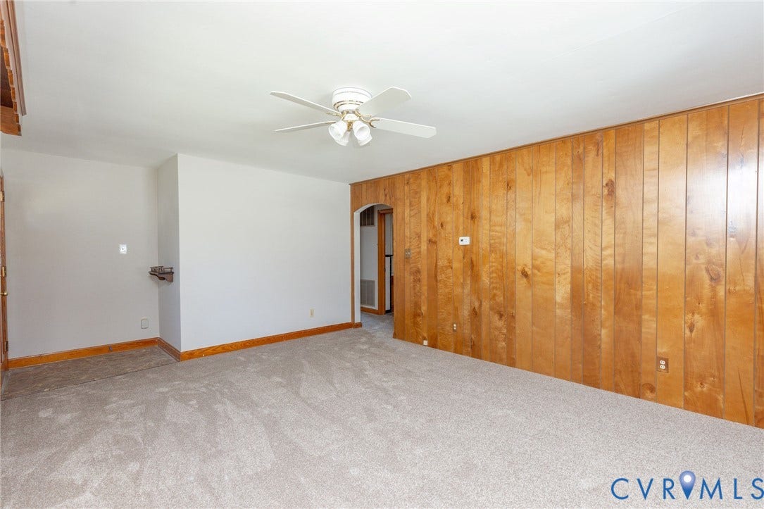 332 S 19th Avenue, Hopewell, VA 23860