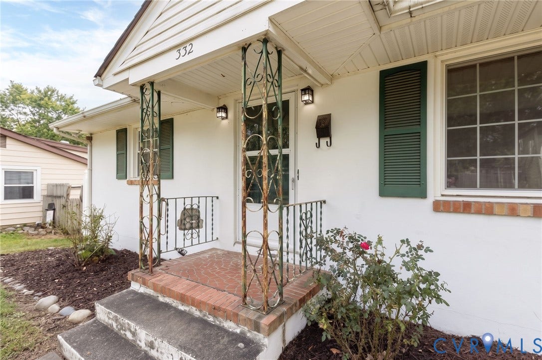 332 S 19th Avenue, Hopewell, VA 23860