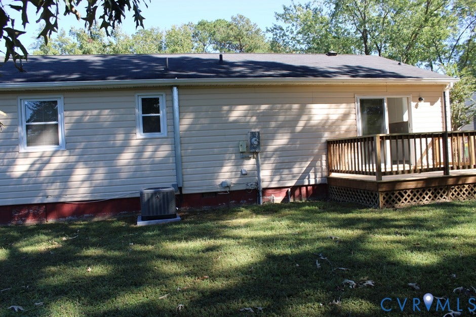 390 Red Oak Drive, Hopewell, VA 23860
