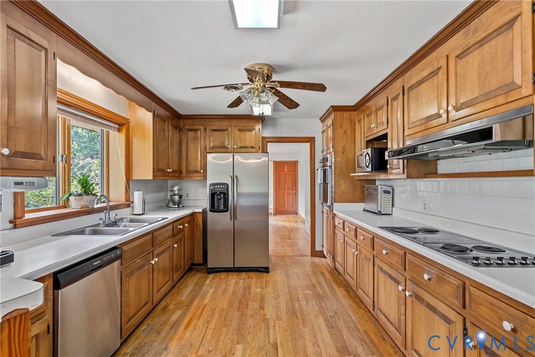 5809 Cold Harbor Road, Mechanicsville, VA 23111 Main home, kitchen