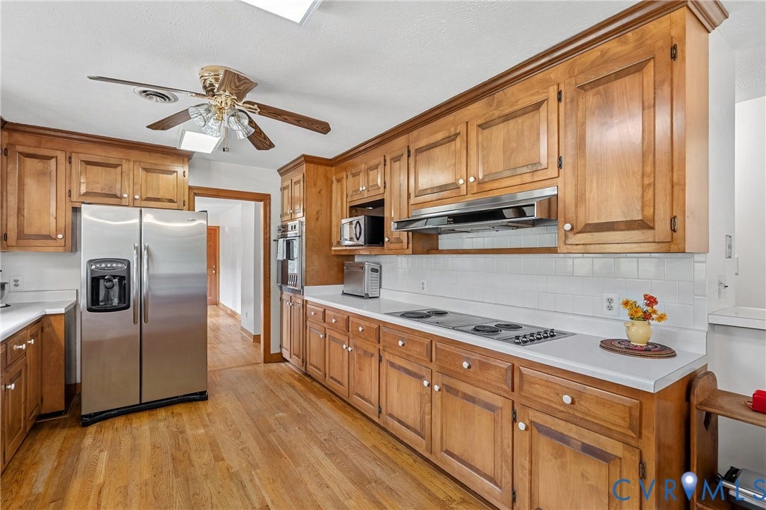 5809 Cold Harbor Road, Mechanicsville, VA 23111 Main home, kitchen