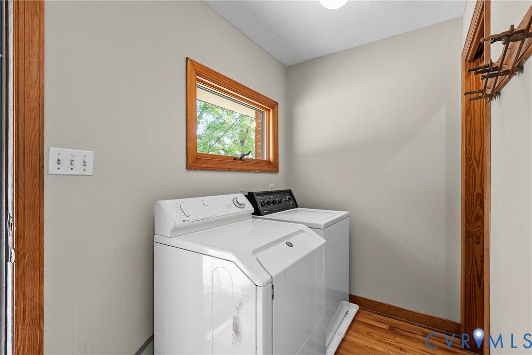 5809 Cold Harbor Road, Mechanicsville, VA 23111 In-Law Suite mud room entrance and laundry