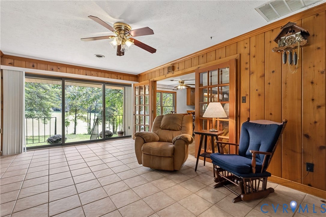 5809 Cold Harbor Road, Mechanicsville, VA 23111 Foyer, entry way between main home and in-law suite