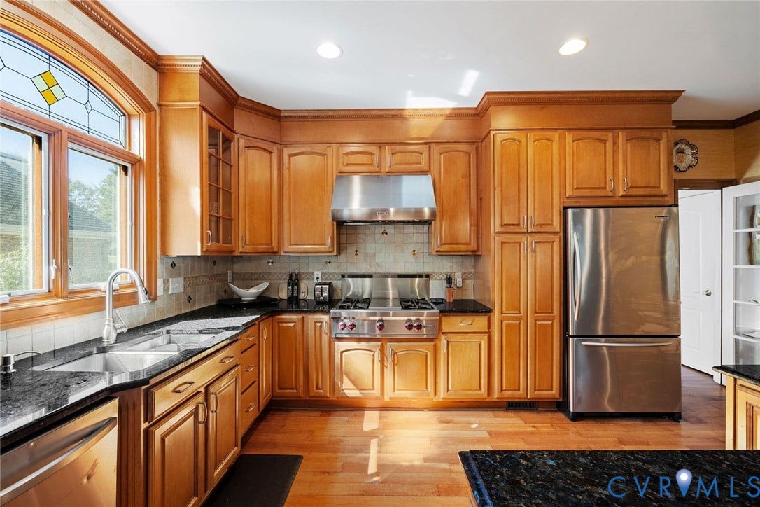 414 Regina Lane, Goochland, VA 23238 414 Regina Lane, Goochland, VA 23238