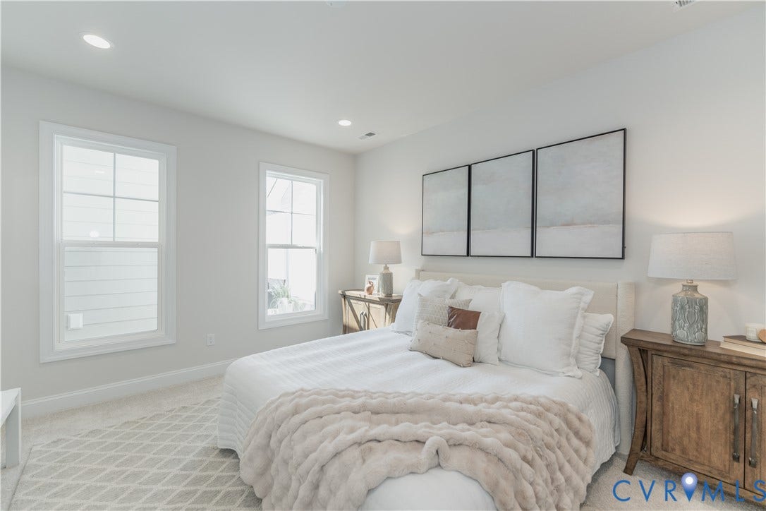 Photos of a similar home in the community. Optional features and finished may be demonstrated.