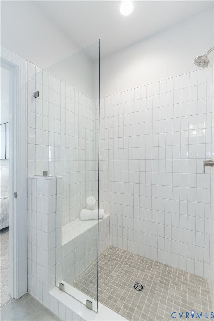 Photos of a similar home in the community. Optional features and finished may be demonstrated.