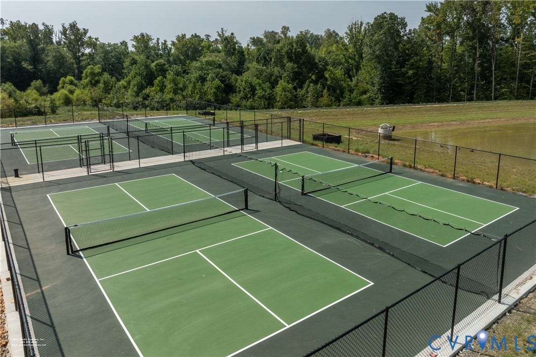 Readers Branch community amenities