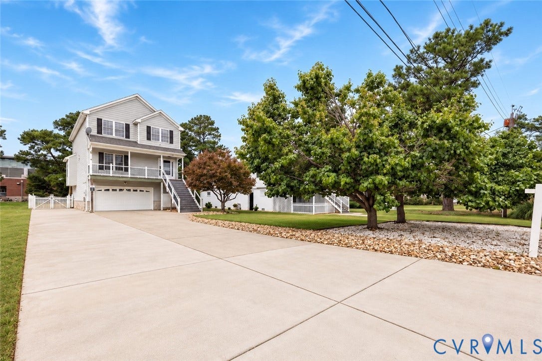 17 Freeman Drive, Freeman Gardens, Poquoson, VA 23662 17 Freeman Drive, Freeman Gardens, Poquoson, VA 23662