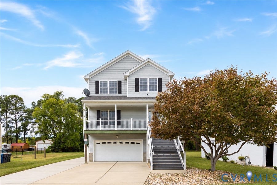 Property photo for 17 Freeman Drive, Poquoson, VA