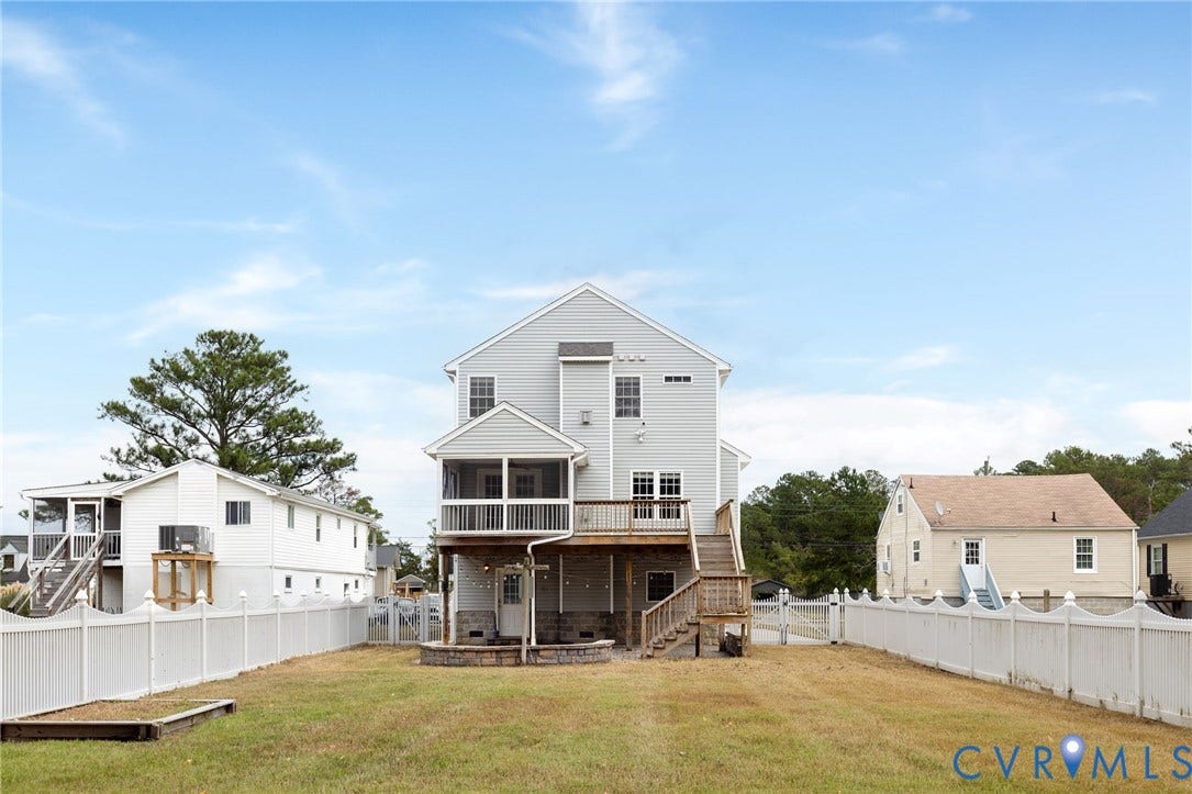 17 Freeman Drive, Freeman Gardens, Poquoson, VA 23662