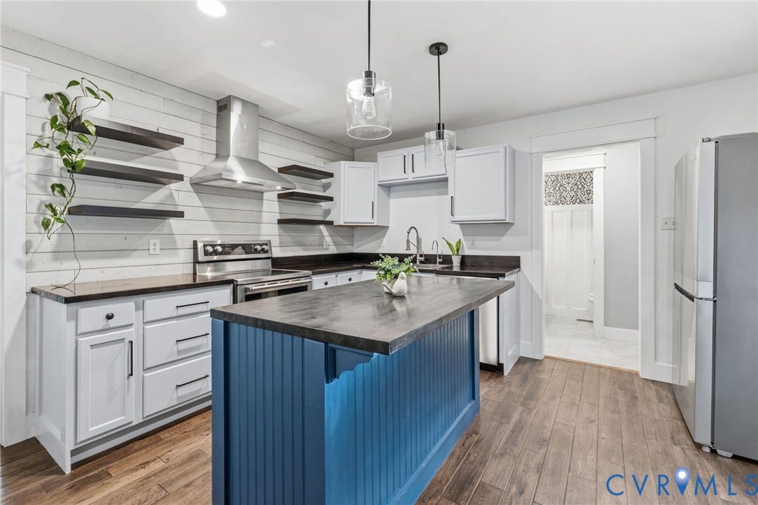 Updated Kitchen with new appliances 2025