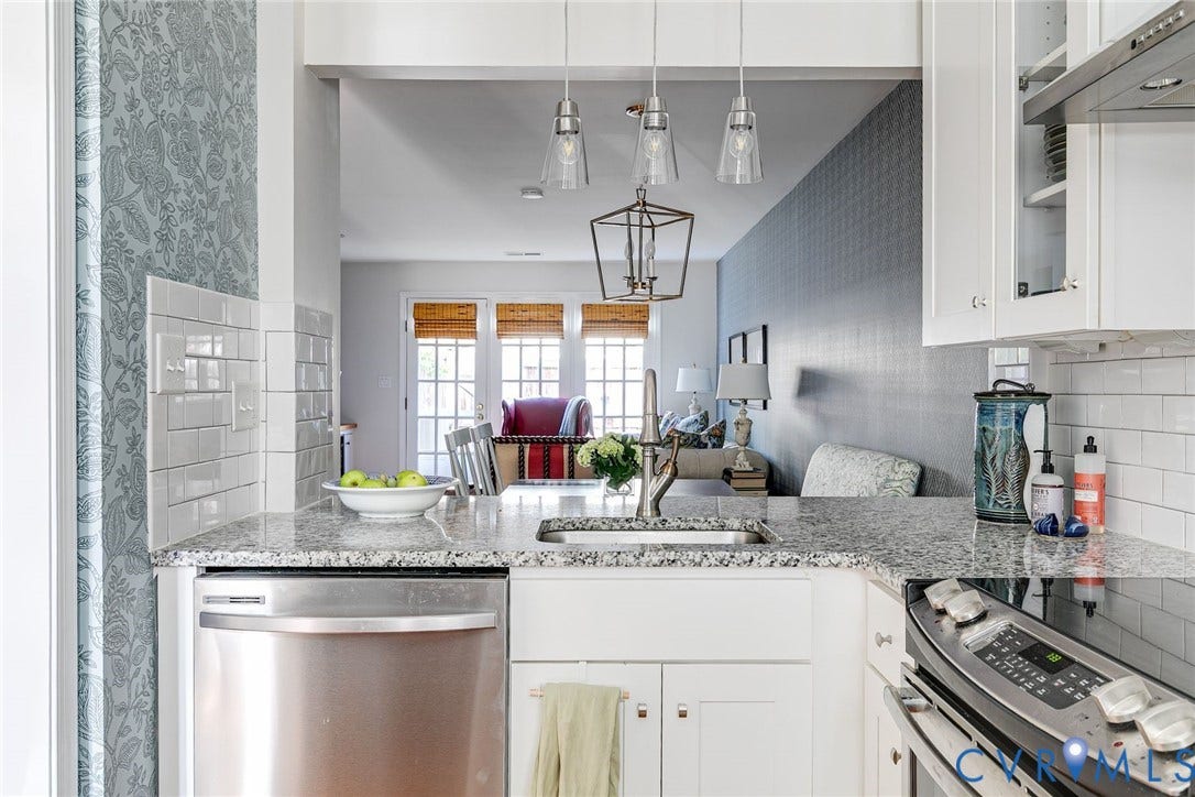 Pretty wallpaper, pendant light fixture