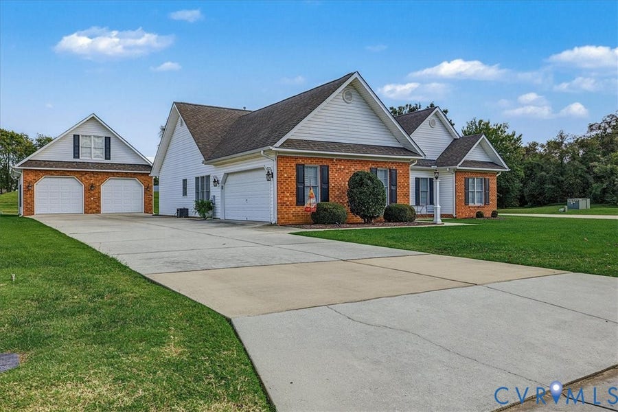 Property photo for 200 Lighthouse Pointe, Prince George, VA
