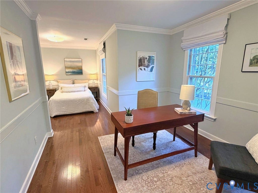 606 Westham Woods Drive, Tuckahoe, Henrico, VA 23229 Hardwood flooring throughout, crown molding details, and extensive wainscoting