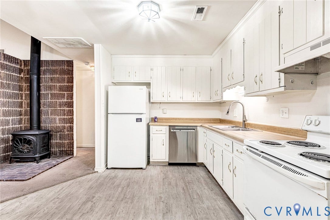 802 Fahey Court, Chesterfield, VA 23236 802 Fahey Court, Chesterfield, VA 23236